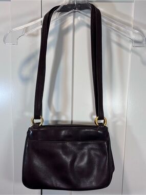 Tignanello Brown Genuine Leather Shoulder Bag Purse Gold Hardware Chocolate EUC